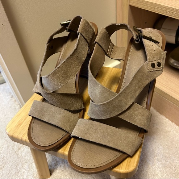 Franco Sarto Sabine Suede Leather Sandals - Picture 3 of 13